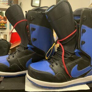 Black & Royal Blue High-Top Snowboard Boots